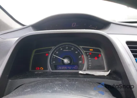 2009 Honda Civic Lx z USA, uszkodzony, nr VIN 2HGFG12639H540255